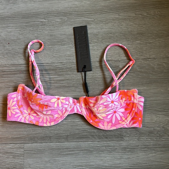 Pink floral velvet top only - Picture 3 of 4